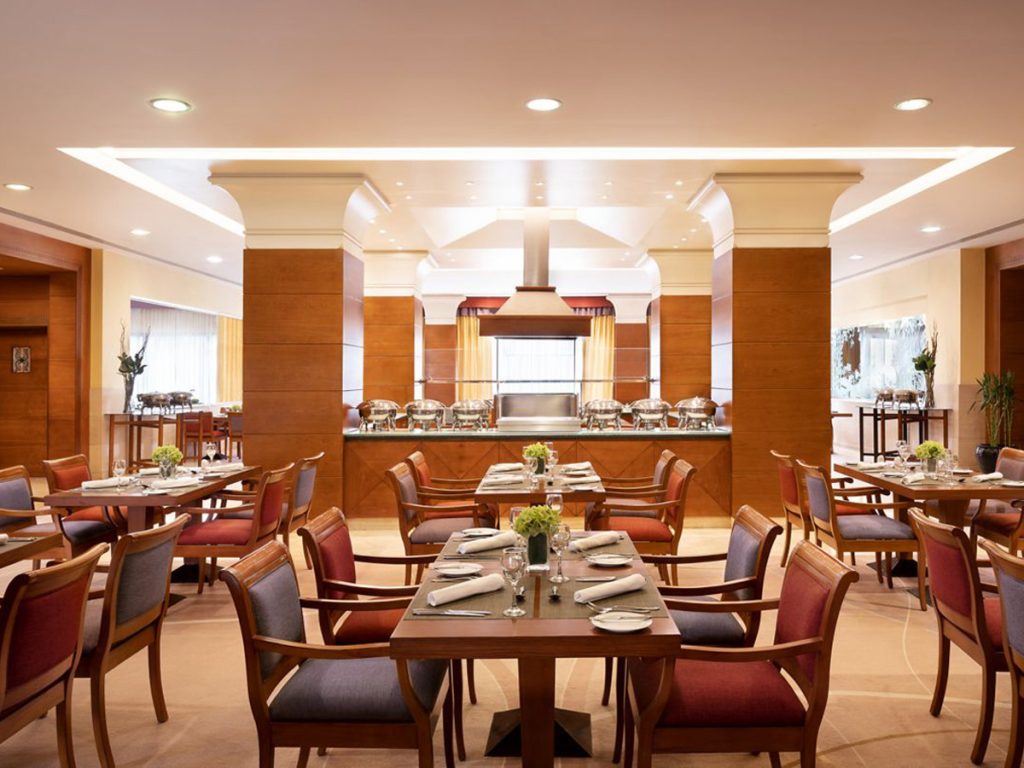 Best Buffets in Riyadh: Al Bustan