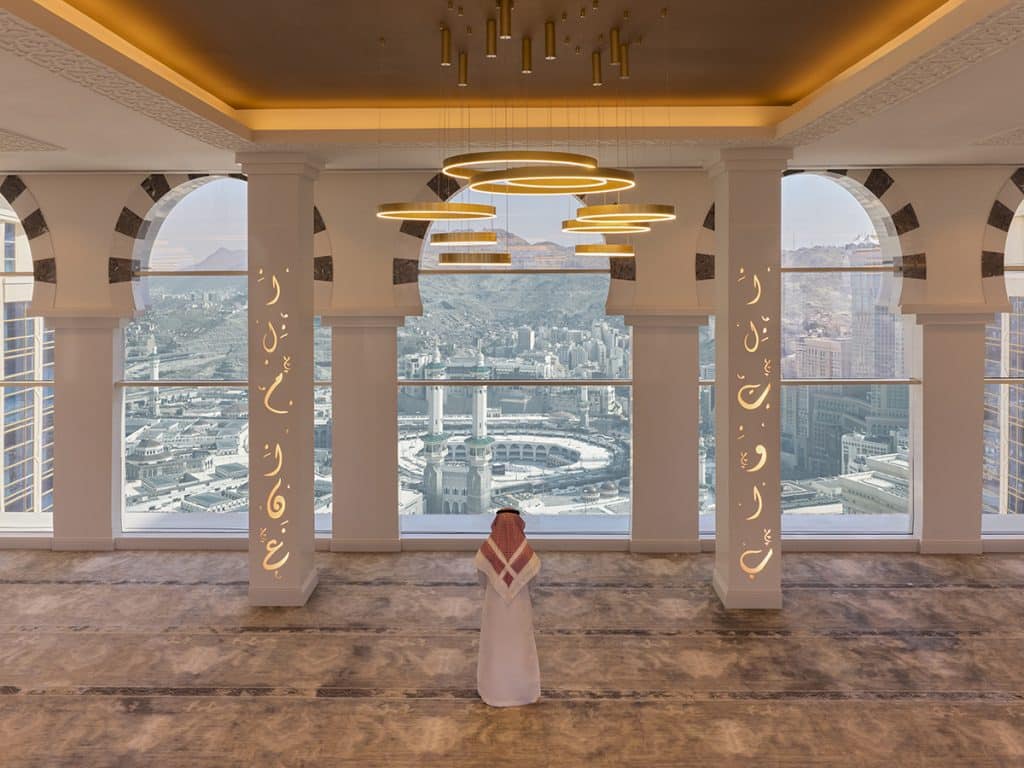 The world's highest prayer room unveiled in Address Jabal Omar Makkah