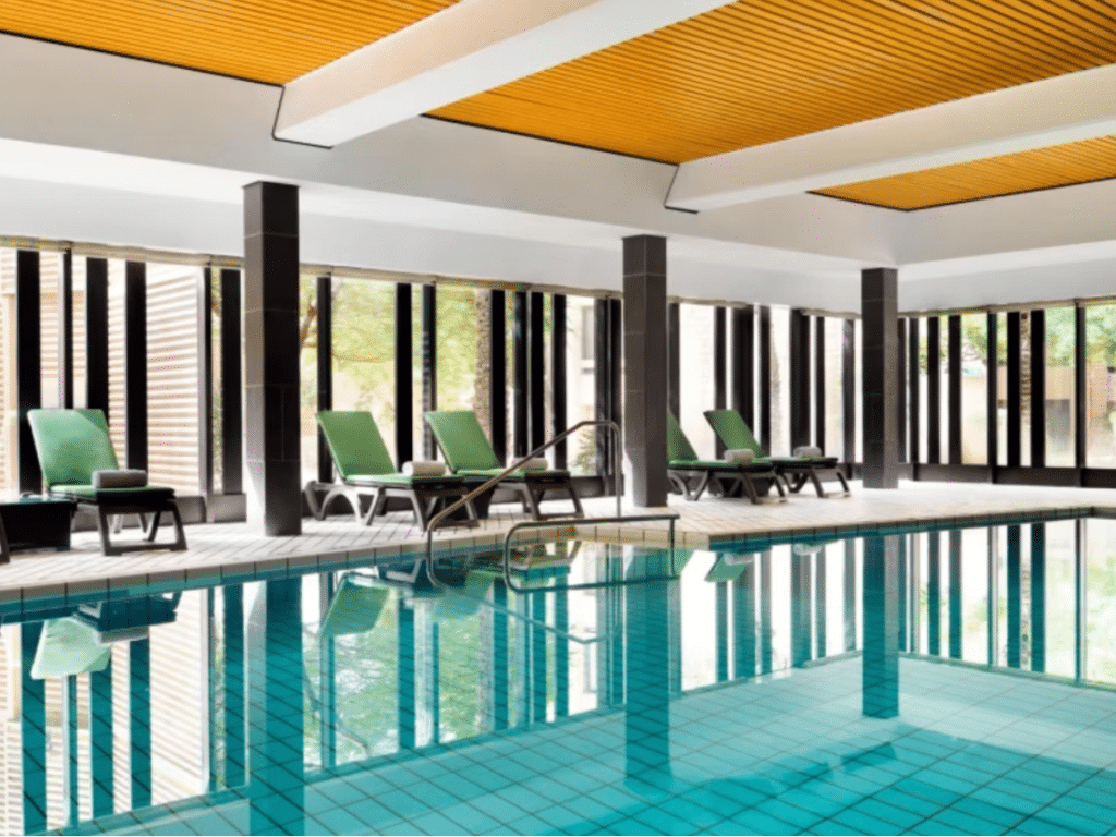 swimming pools in Riyadh for women