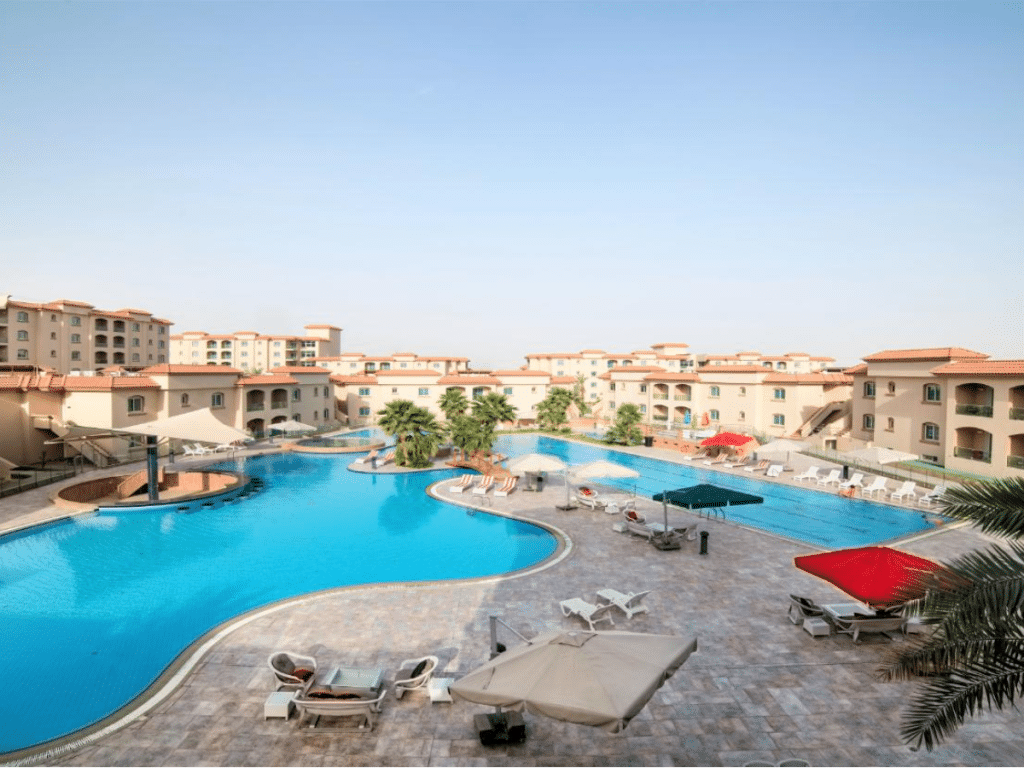 swimming pools in Riyadh for men